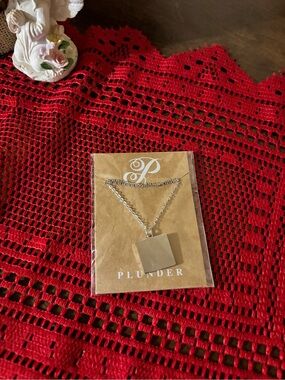 Plunder Silver Square Pendant Necklace - Silver
